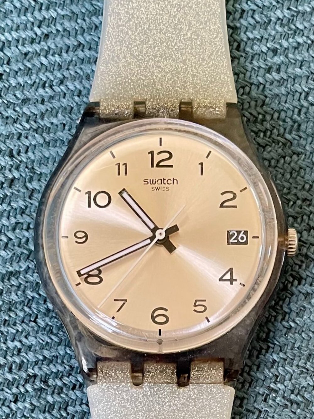 SWATCH Women's Watch with Glitter Silver Silicone Band